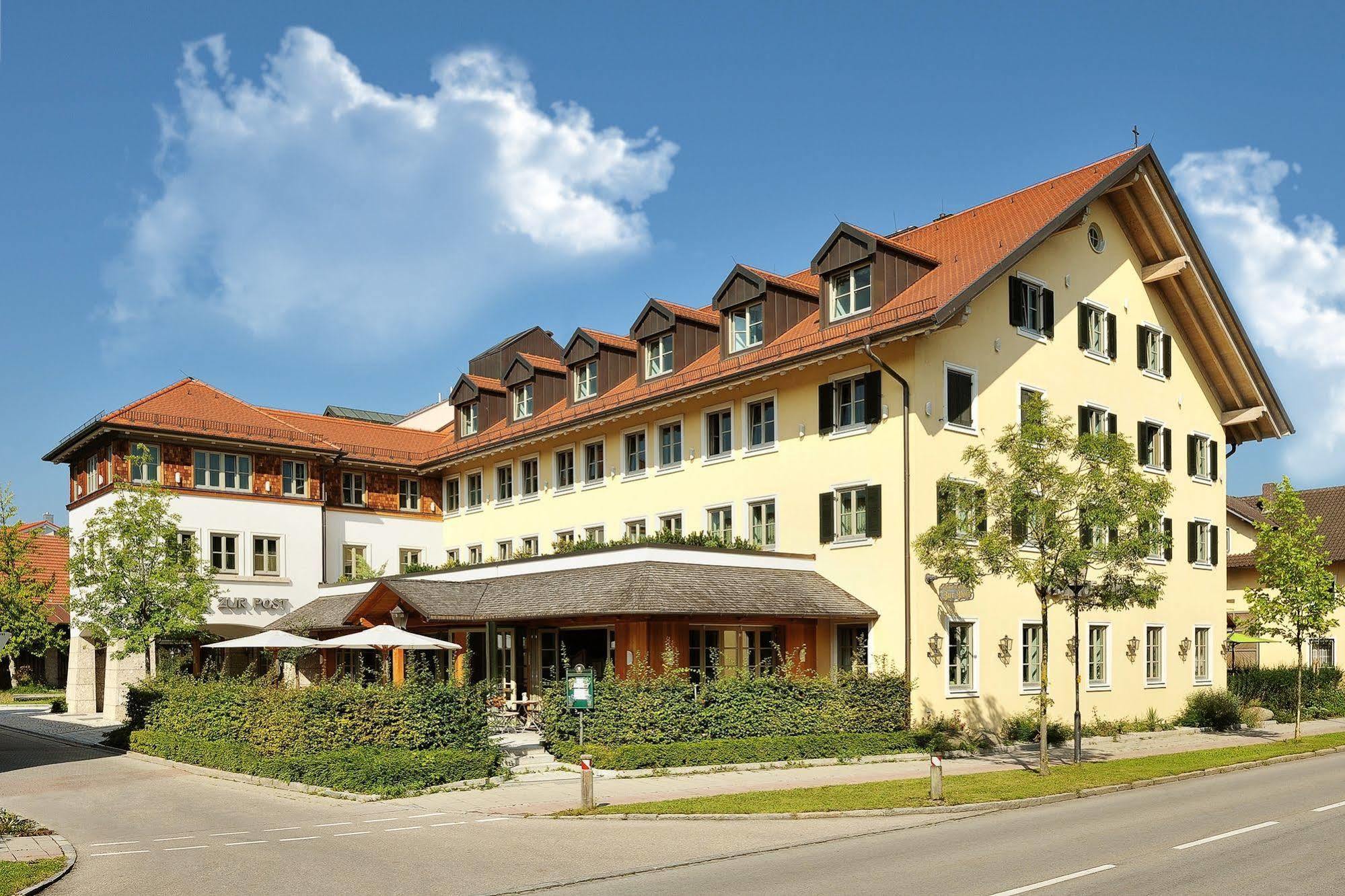 Hotel Zur Post Aschheim Exteriör bild